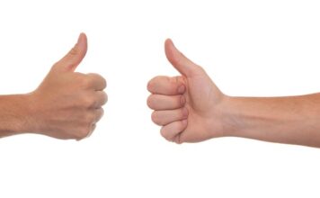 Kto ma pierwszeństwo na strzałce? Kto ma pierwszeństwo na strzałce?