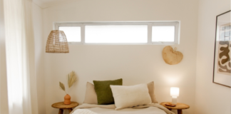 Kołdra w małej sypialni